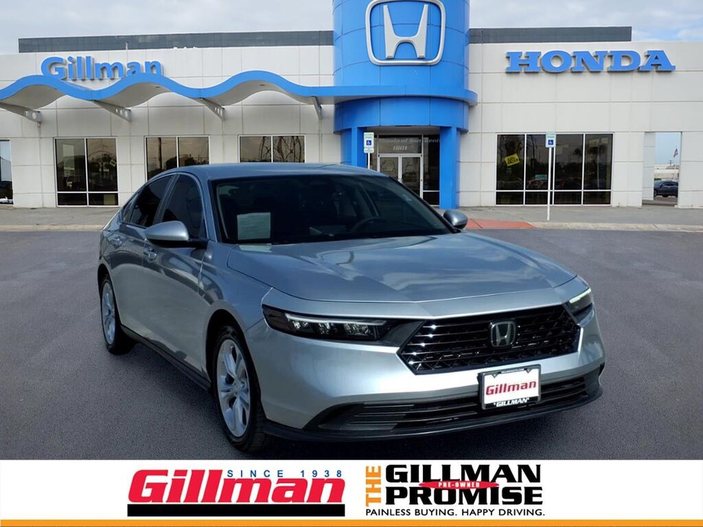 2023 Honda Accord LX — photo 1 of 20