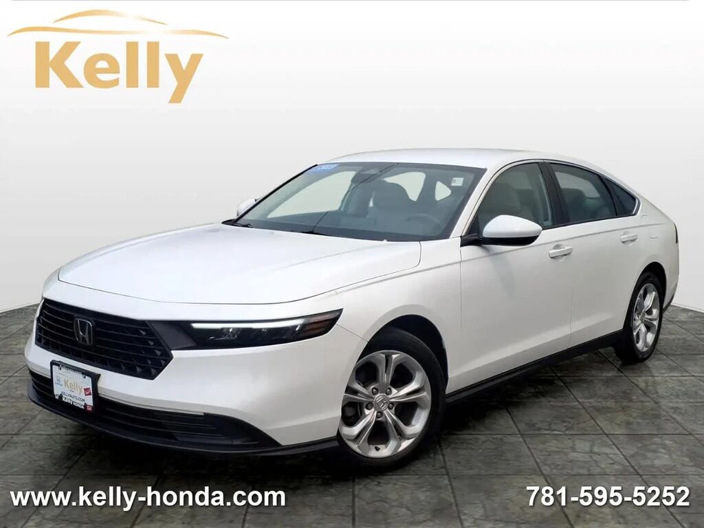 2023 Honda Accord LX — photo 1 of 13