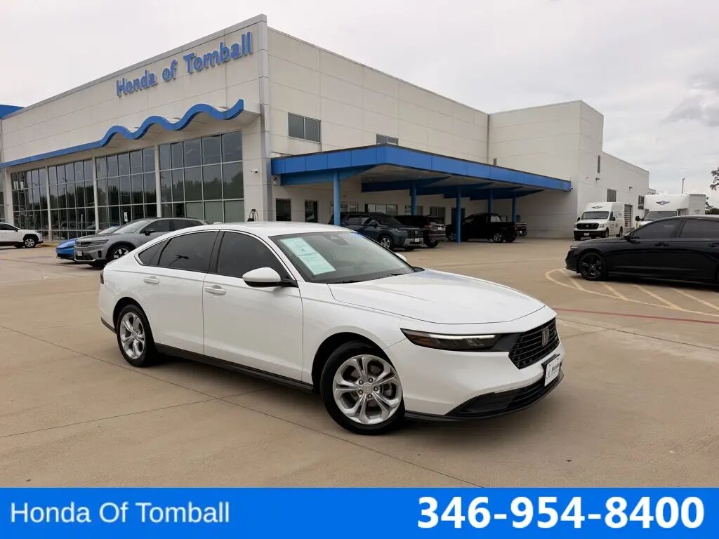 2024 Honda Accord LX — photo 1 of 13