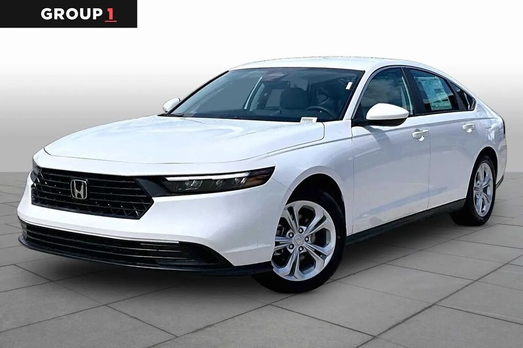 2026 Honda Accord LX — photo 1 of 13
