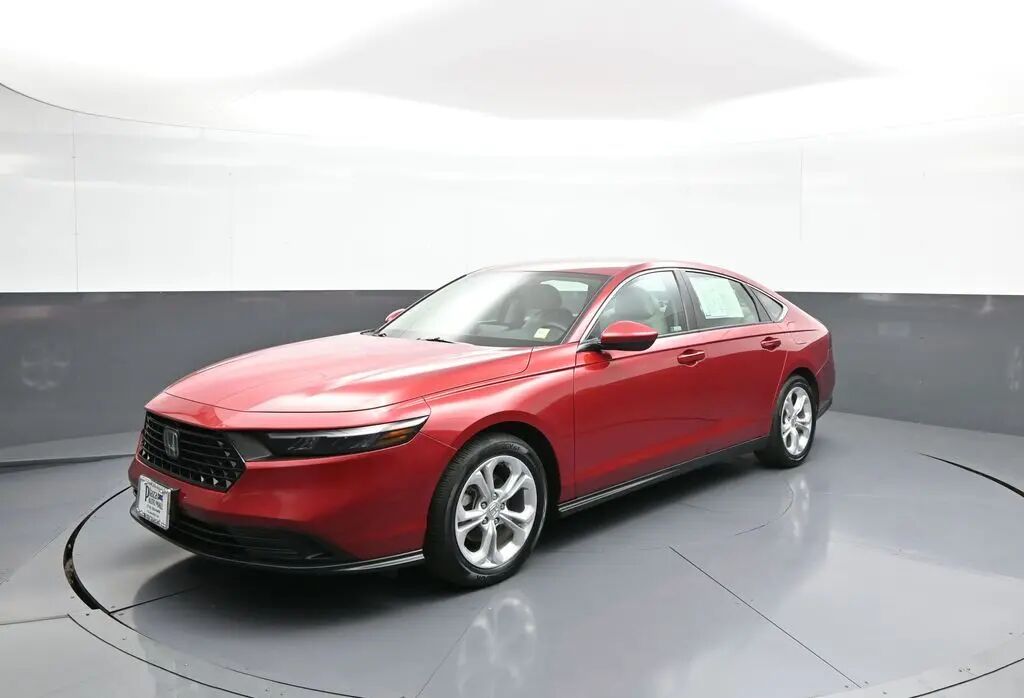2023 Honda Accord LX — photo 1 of 12