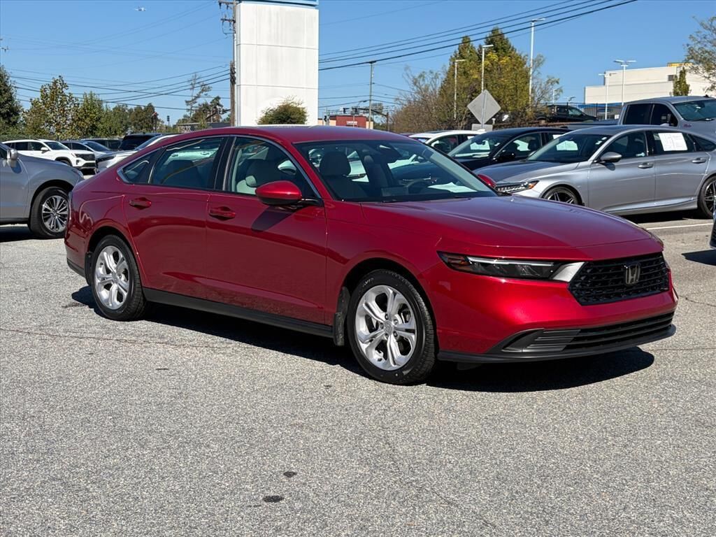 2024 Honda Accord LX — photo 1 of 13