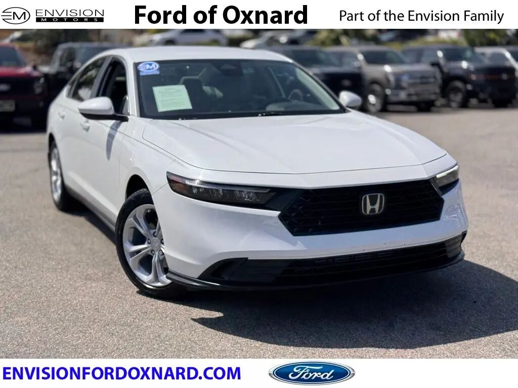 2024 Honda Accord LX — photo 1 of 13
