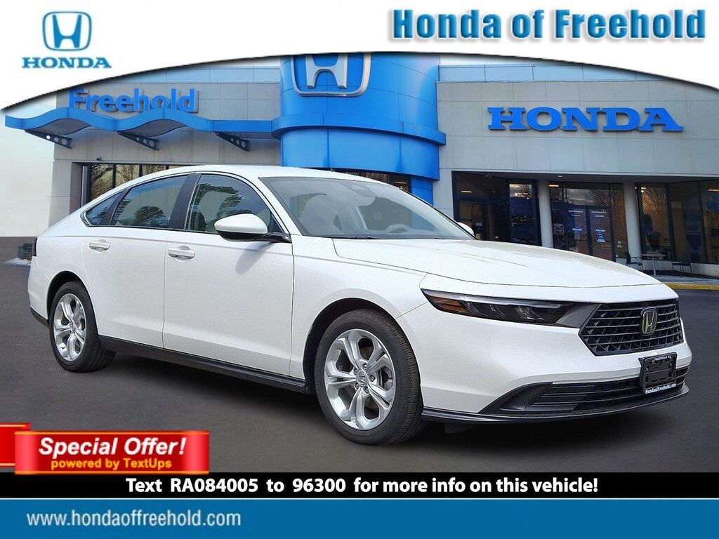 2024 Honda Accord LX — photo 1 of 7