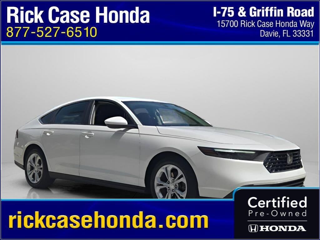 2025 Honda Accord LX — photo 1 of 12
