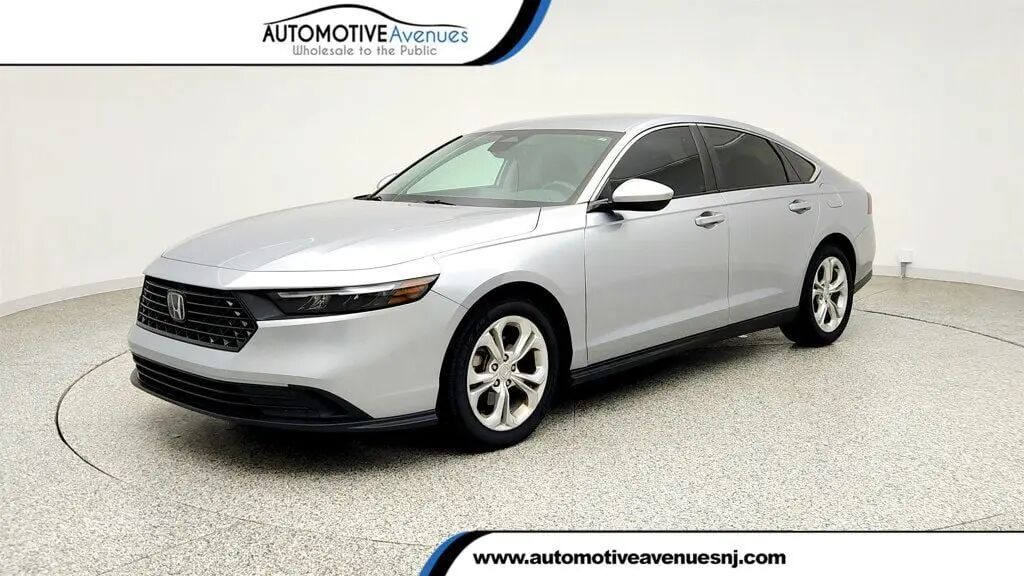 2023 Honda Accord LX — photo 1 of 26