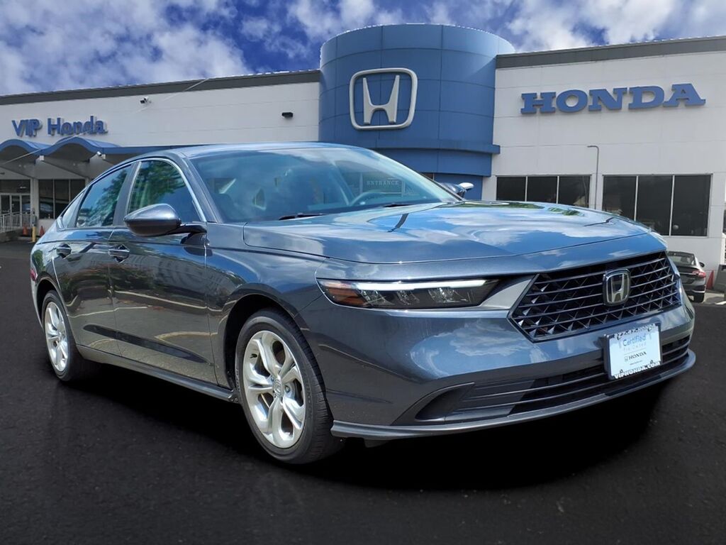 2023 Honda Accord LX — photo 1 of 13