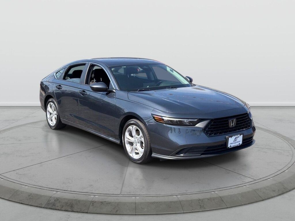 2024 Honda Accord LX — photo 1 of 13