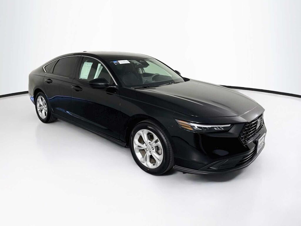 2024 Honda Accord LX — photo 1 of 13