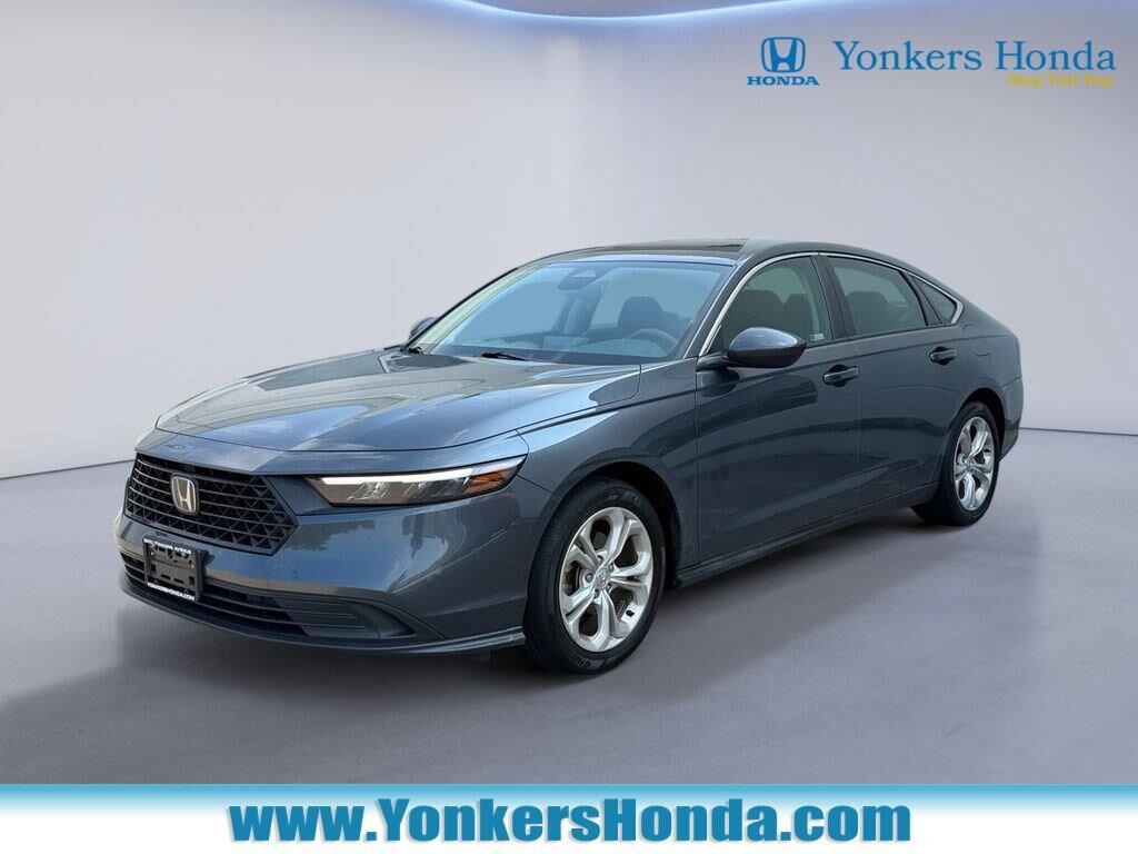 2023 Honda Accord LX — photo 1 of 7