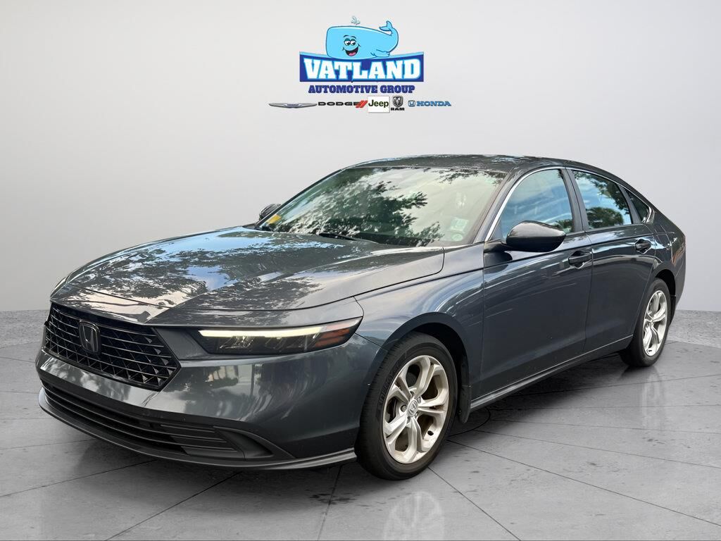 2023 Honda Accord LX — photo 1 of 16