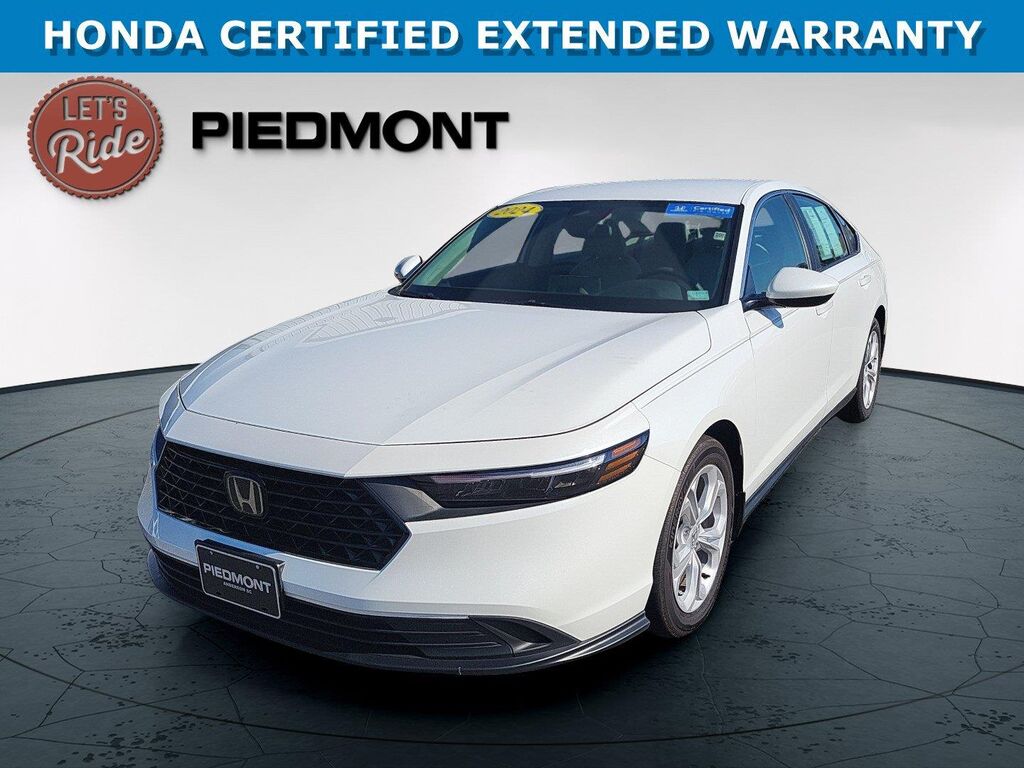 2024 Honda Accord LX — photo 1 of 13