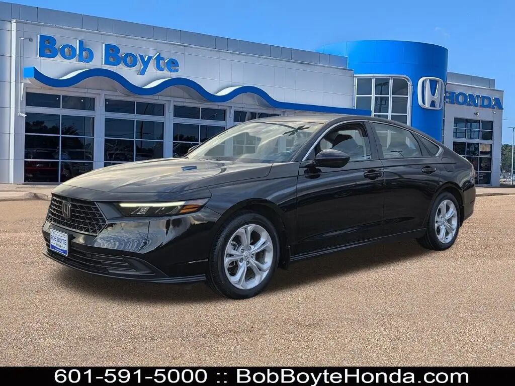 2024 Honda Accord LX — photo 1 of 13