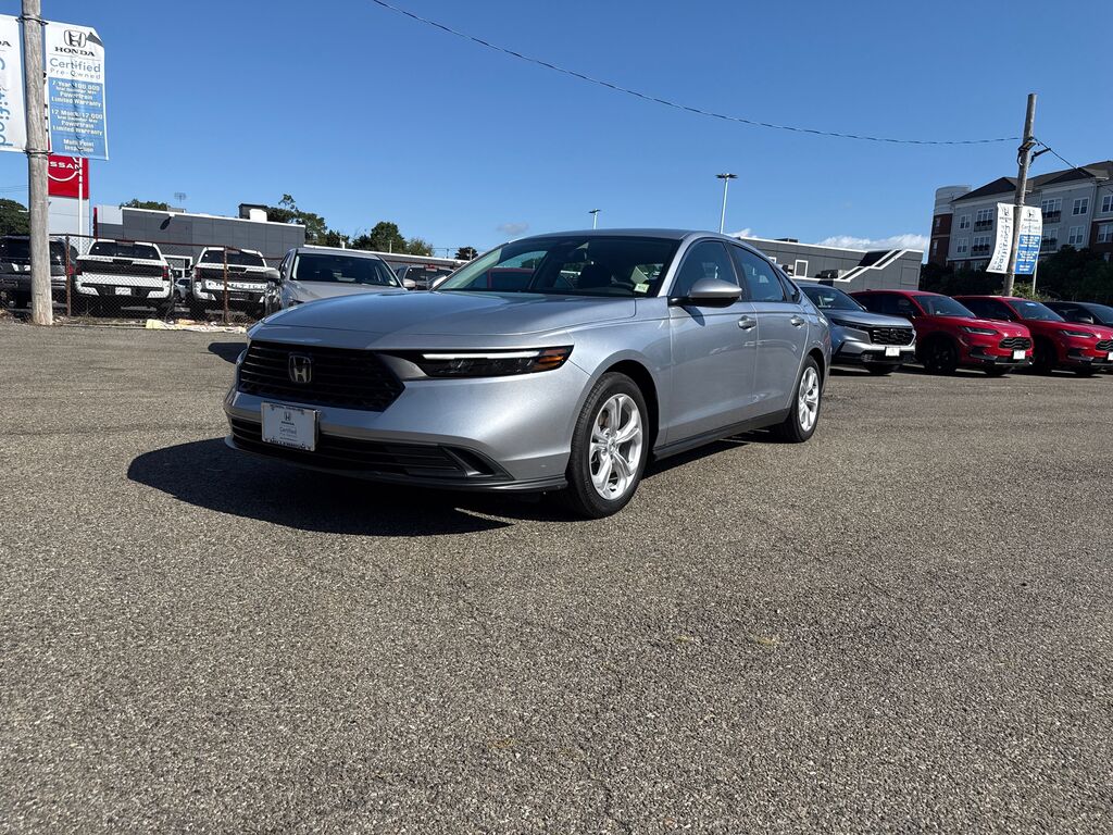 2025 Honda Accord Sedan 1.5T LX — photo 1 of 7