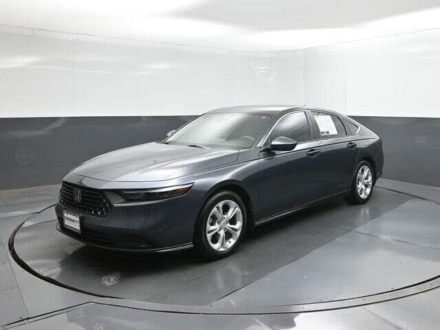 2025 Honda Accord LX — photo 1 of 1