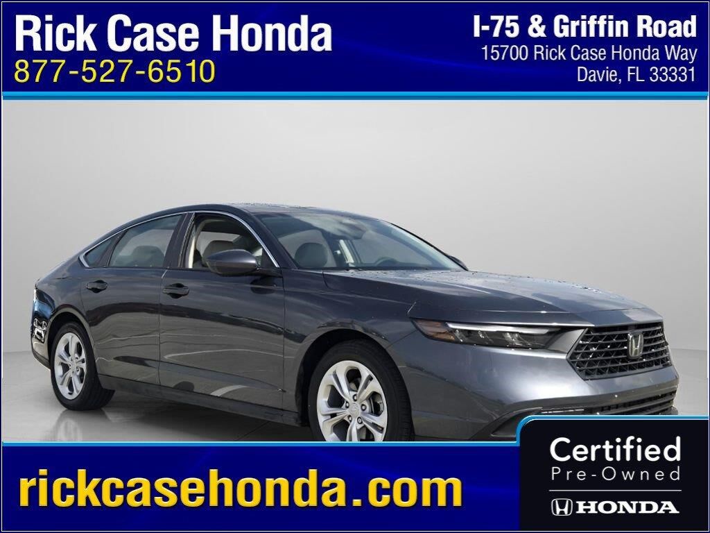 2025 Honda Accord LX — photo 1 of 19