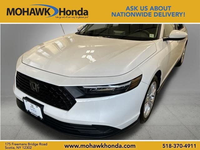 2025 Honda Accord Sedan 1.5T LX — photo 1 of 7
