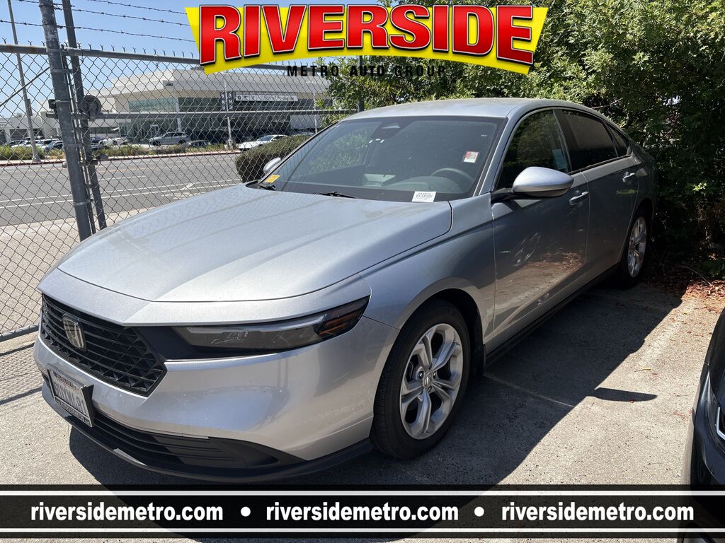2025 Honda Accord Sedan 1.5T LX — photo 1 of 4