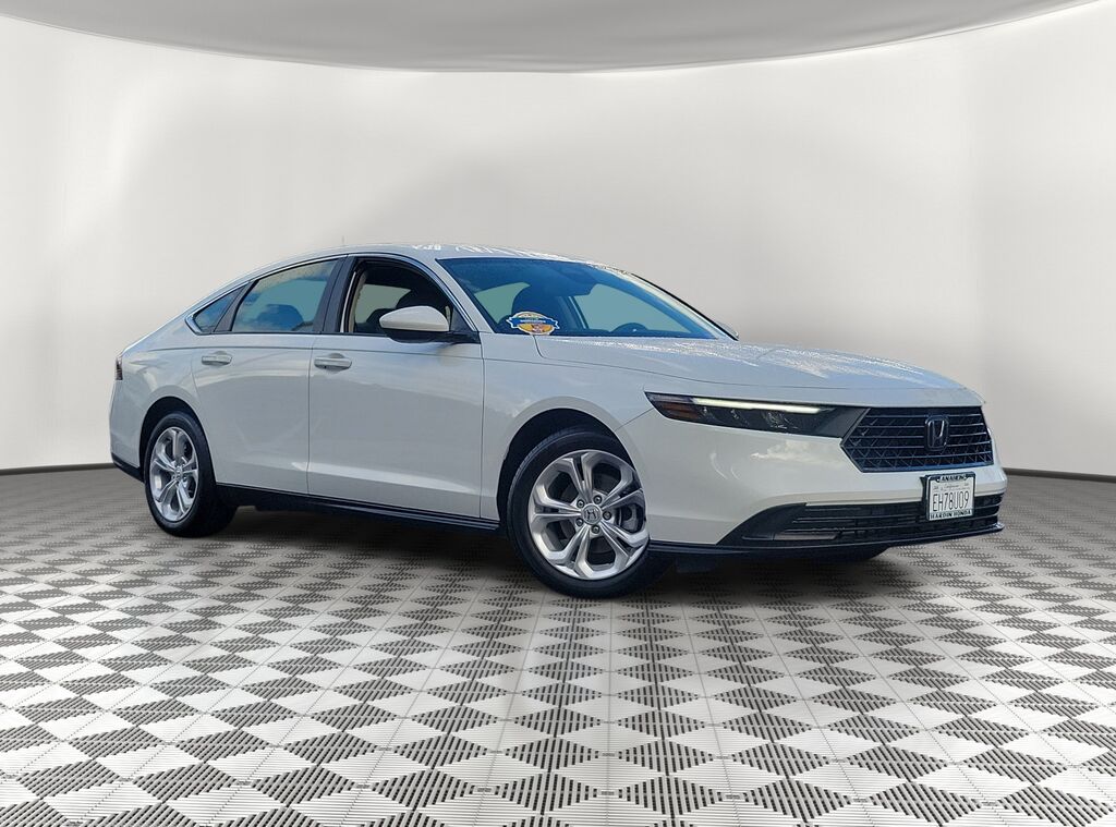 2025 Honda Accord Sedan 1.5T LX — photo 1 of 7