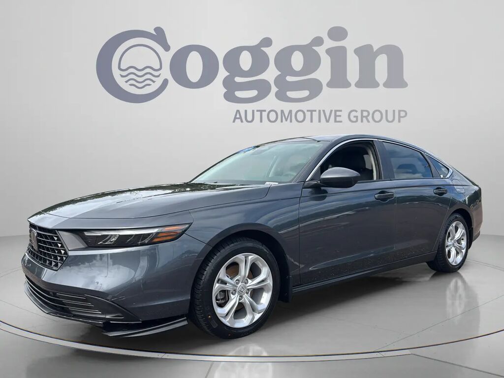 2024 Honda Accord LX — photo 1 of 13