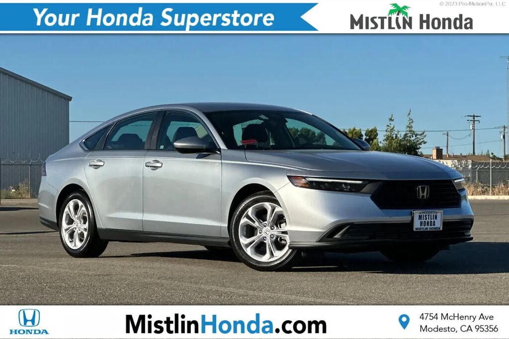 2025 Honda Accord LX — photo 1 of 12