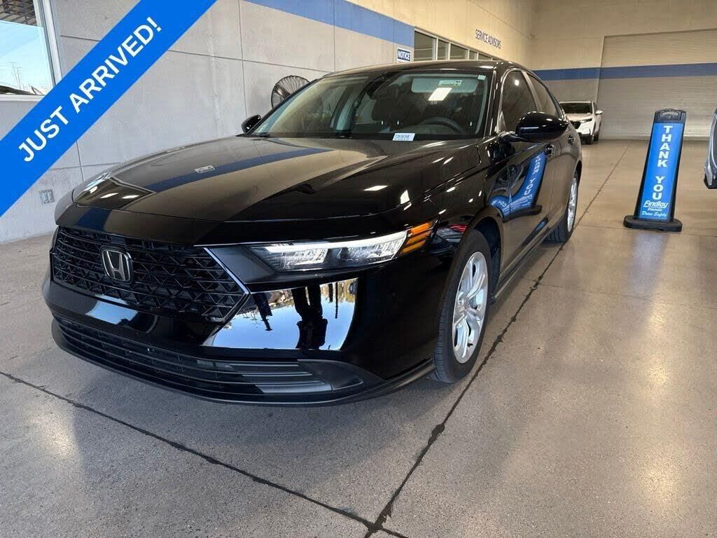2025 Honda Accord LX — photo 1 of 1