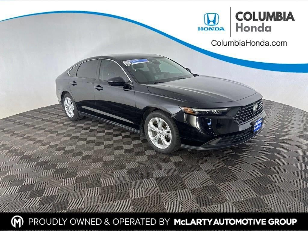 2024 Honda Accord LX — photo 1 of 10
