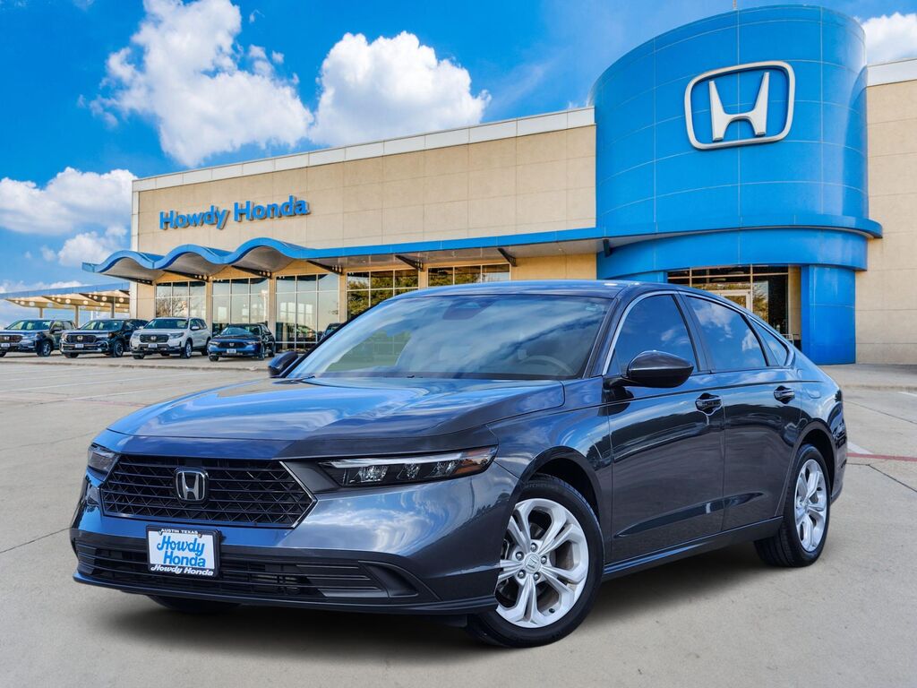2025 Honda Accord Sedan 1.5T LX — photo 1 of 7