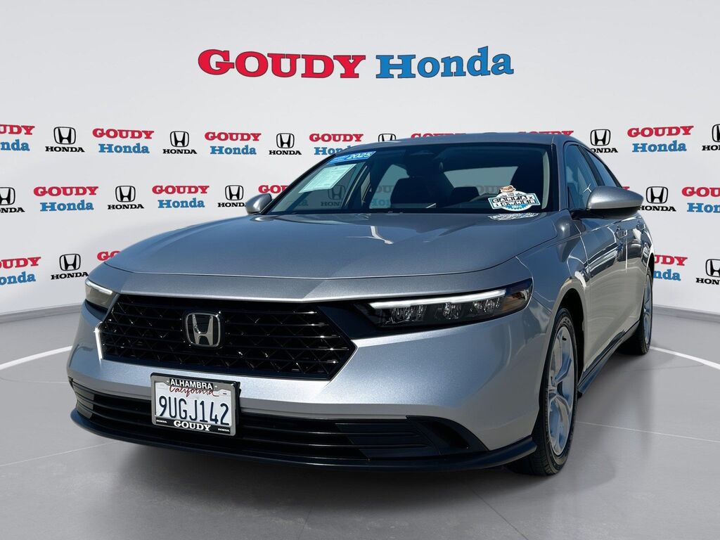 2025 Honda Accord LX — photo 1 of 13