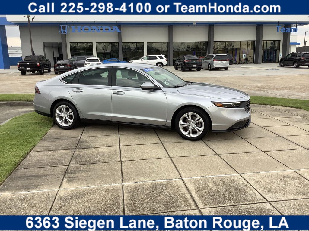 2025 Honda Accord LX — photo 1 of 13