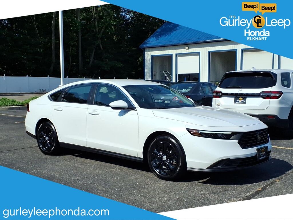 2025 Honda Accord LX — photo 1 of 13