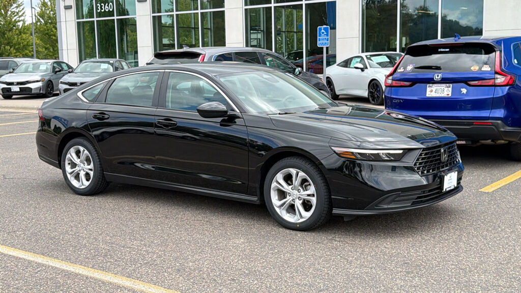 2023 Honda Accord Sedan 1.5T LX — photo 1 of 7