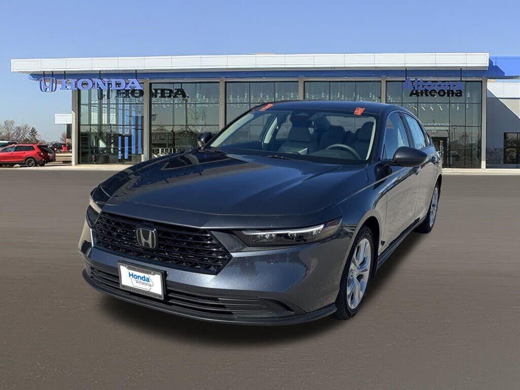 2024 Honda Accord LX — photo 1 of 1