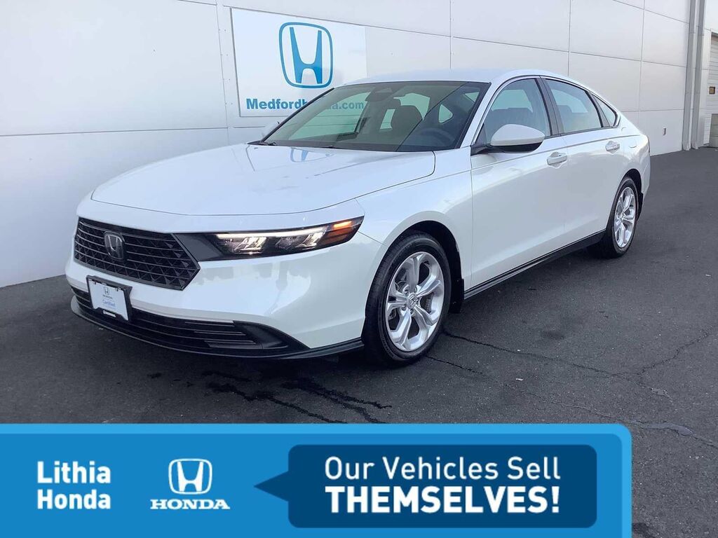 2026 Honda Accord LX — photo 1 of 13