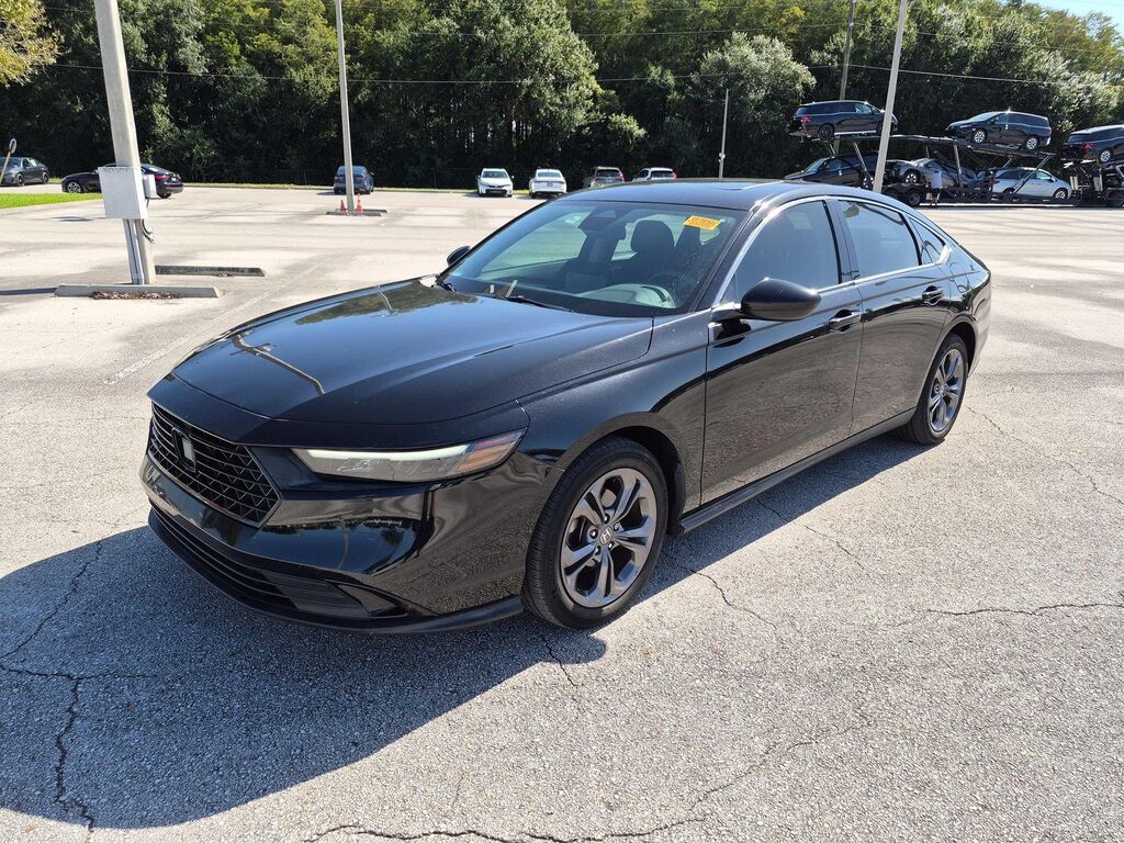 2023 Honda Accord EX — photo 1 of 13