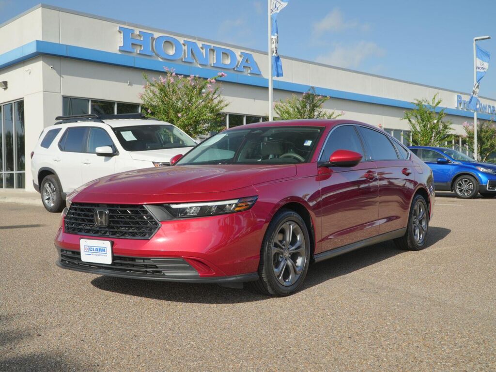 2024 Honda Accord Sedan EX — photo 1 of 13