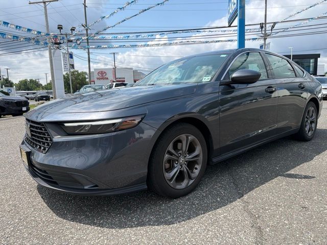 2024 Honda Accord Sedan EX — photo 1 of 13