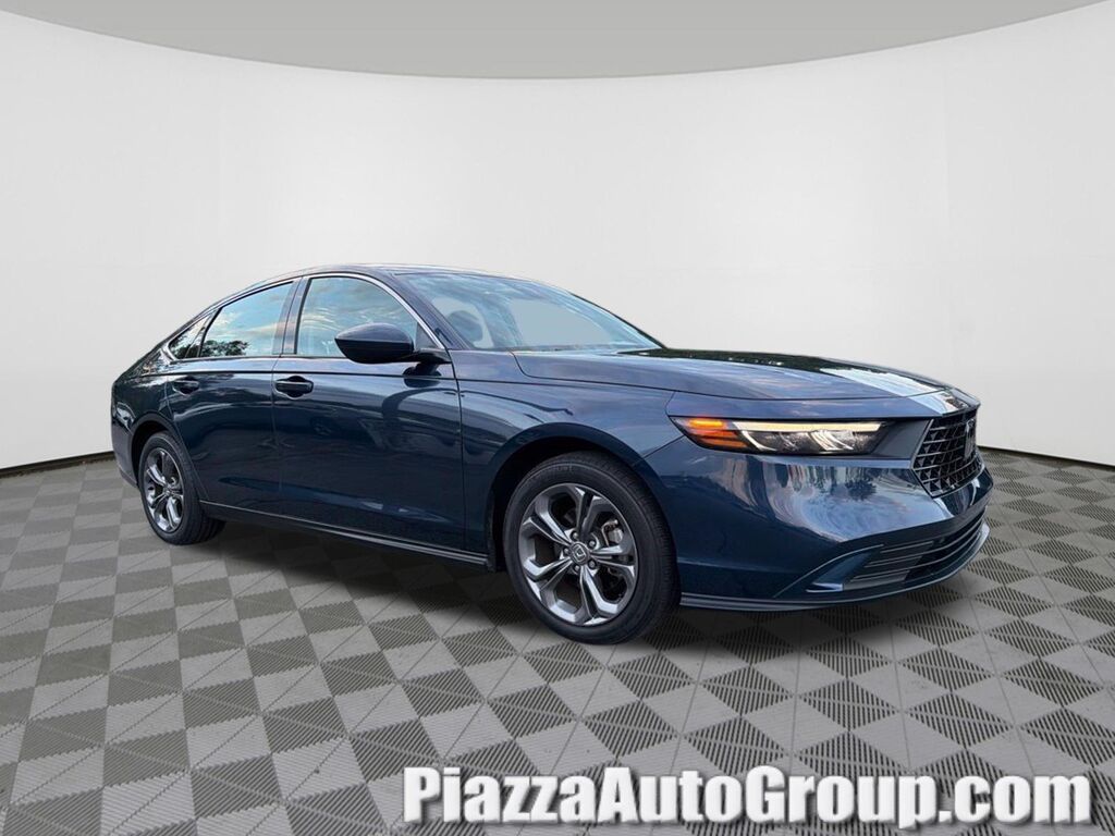 2024 Honda Accord EX — photo 1 of 13