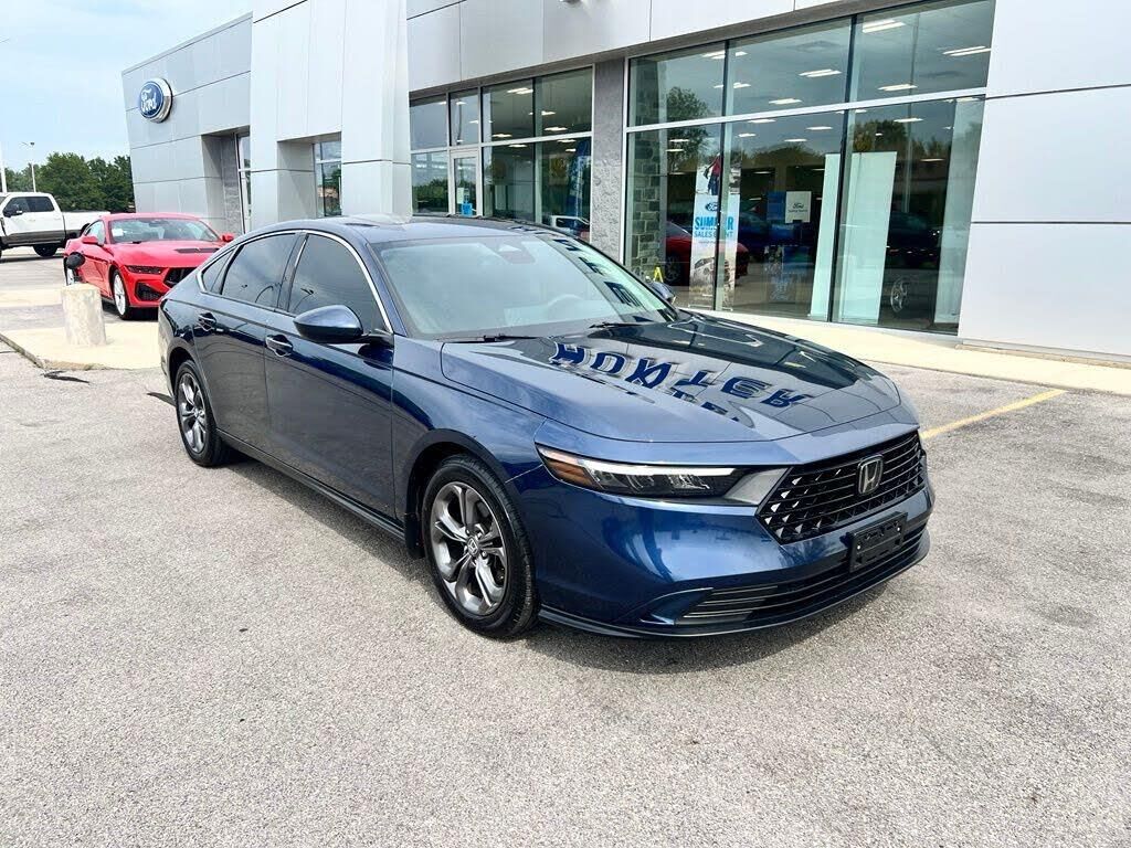 2023 Honda Accord EX — photo 1 of 2