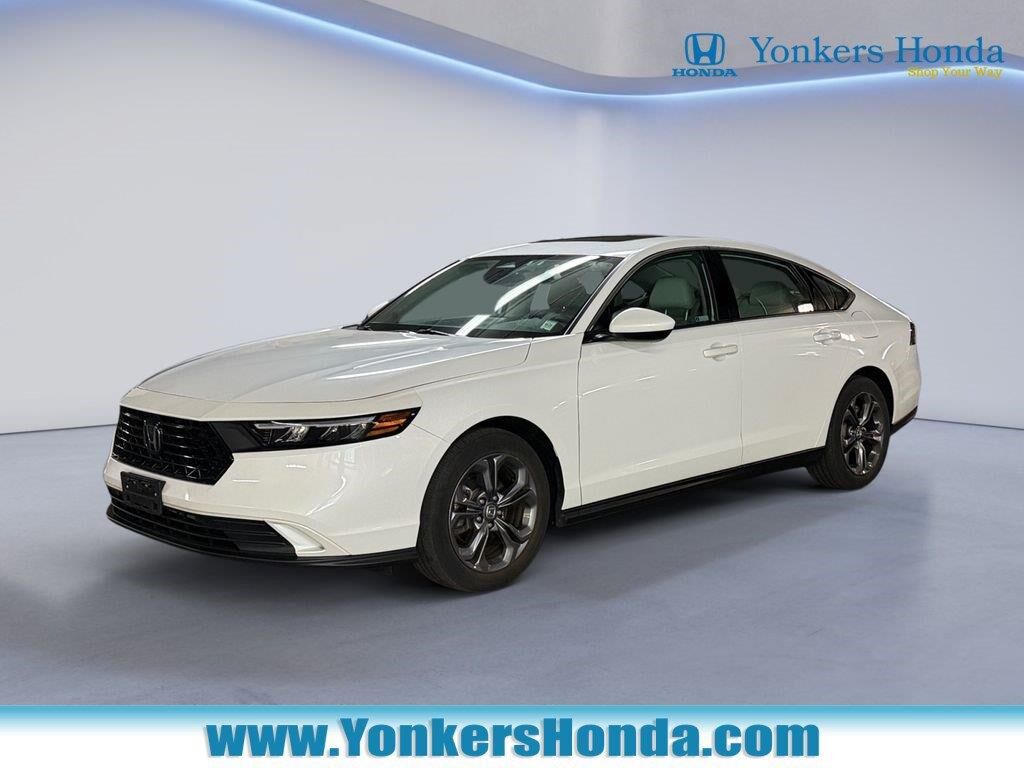 2023 Honda Accord EX — photo 1 of 13
