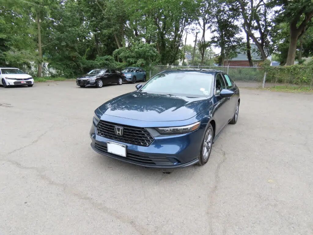 2024 Honda Accord EX — photo 1 of 13
