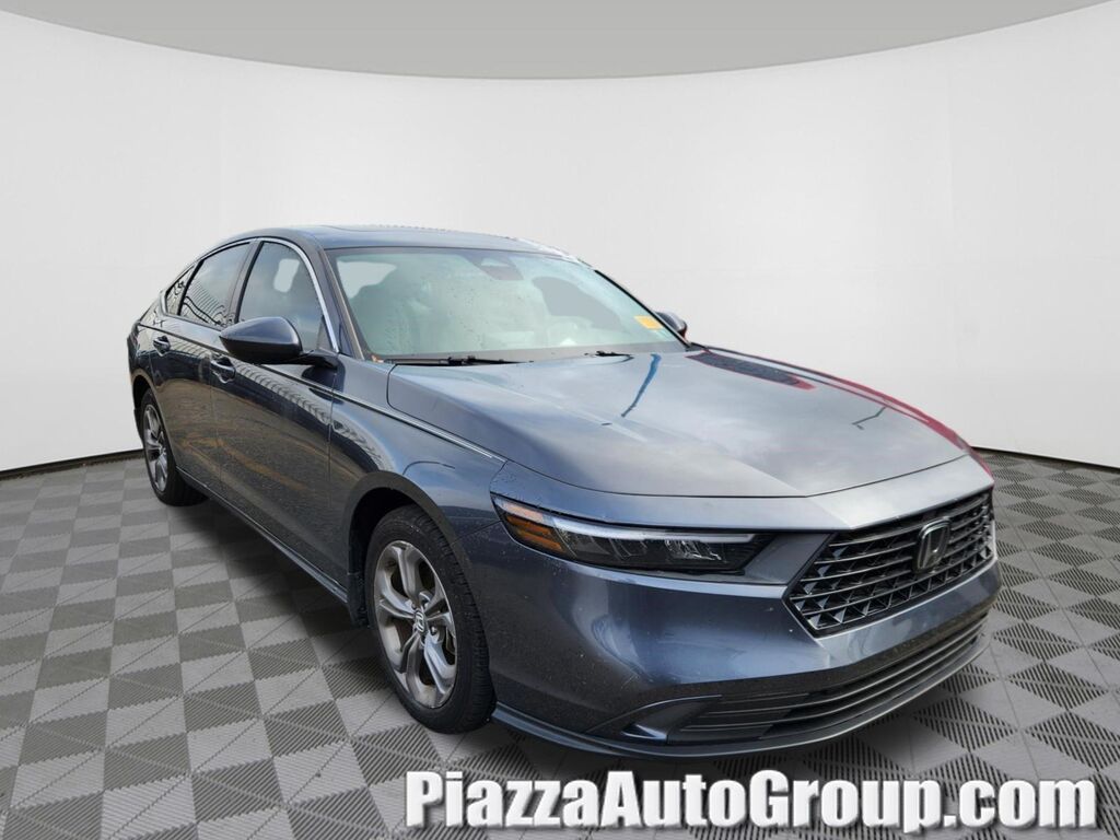 2024 Honda Accord EX — photo 1 of 10