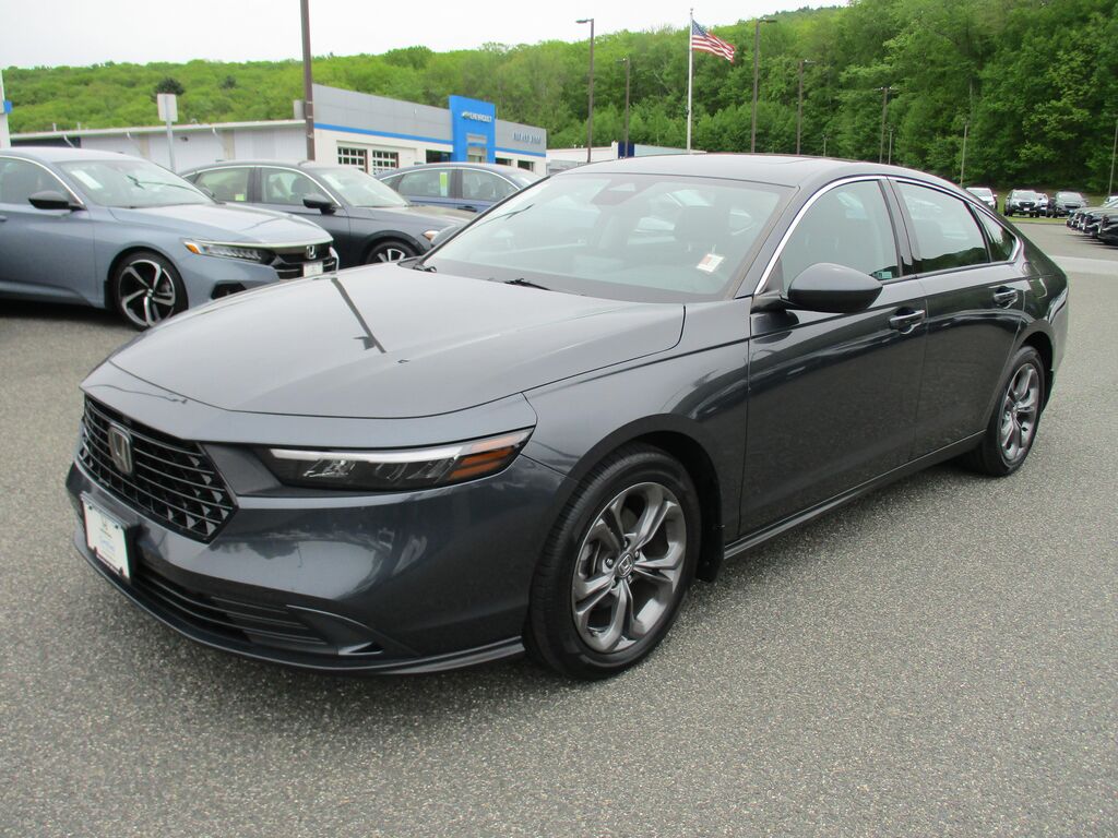 2023 Honda Accord EX — photo 1 of 26