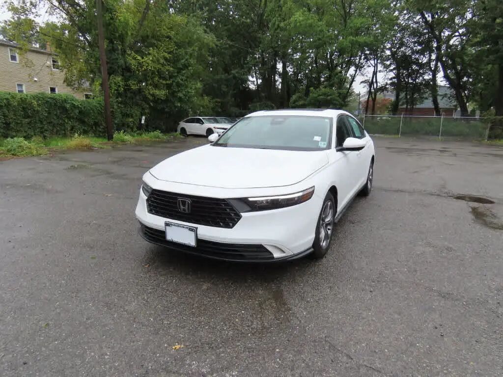 2024 Honda Accord EX — photo 1 of 13