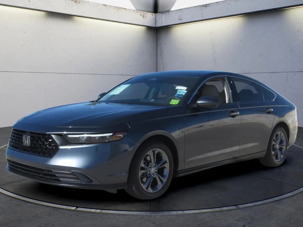 2023 Honda Accord EX — photo 1 of 13