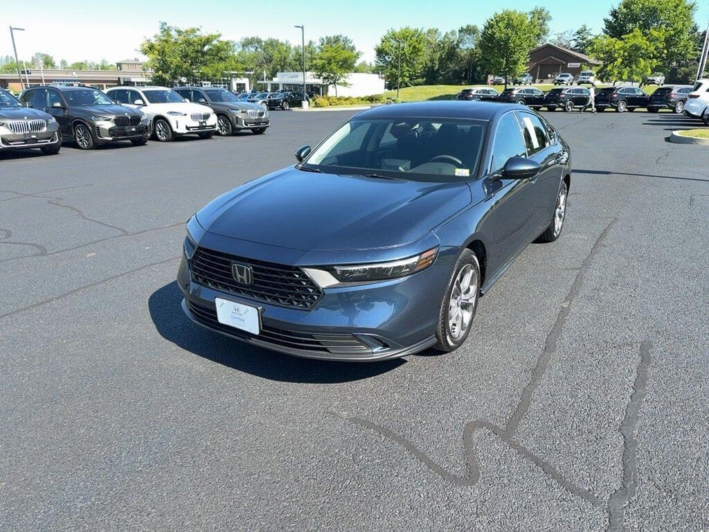 2023 Honda Accord EX — photo 1 of 13