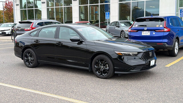 2025 Honda Accord Sedan 1.5T SE