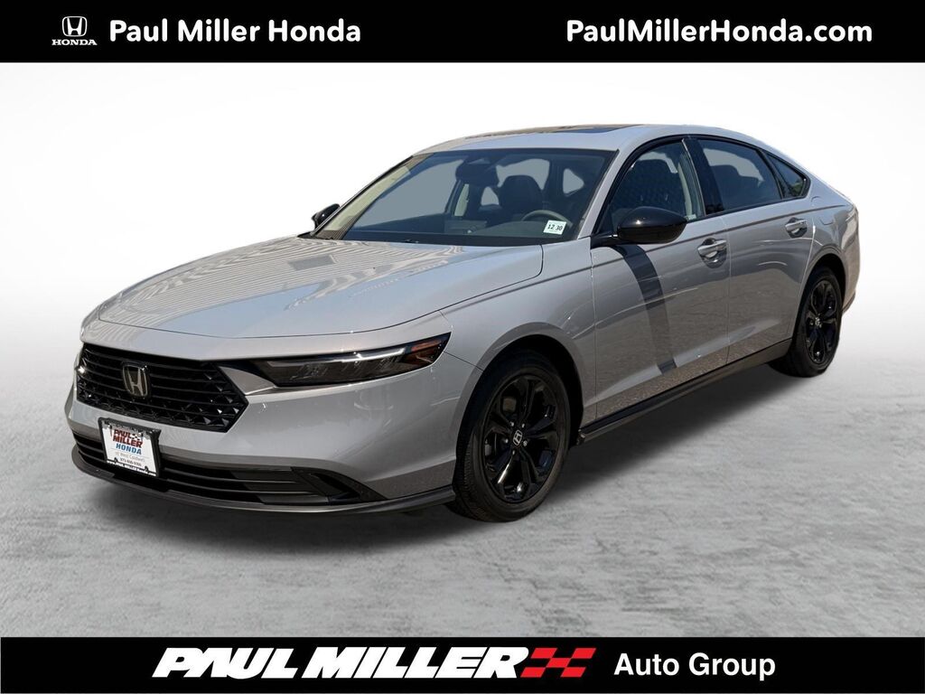 2025 Honda Accord SE — photo 1 of 13