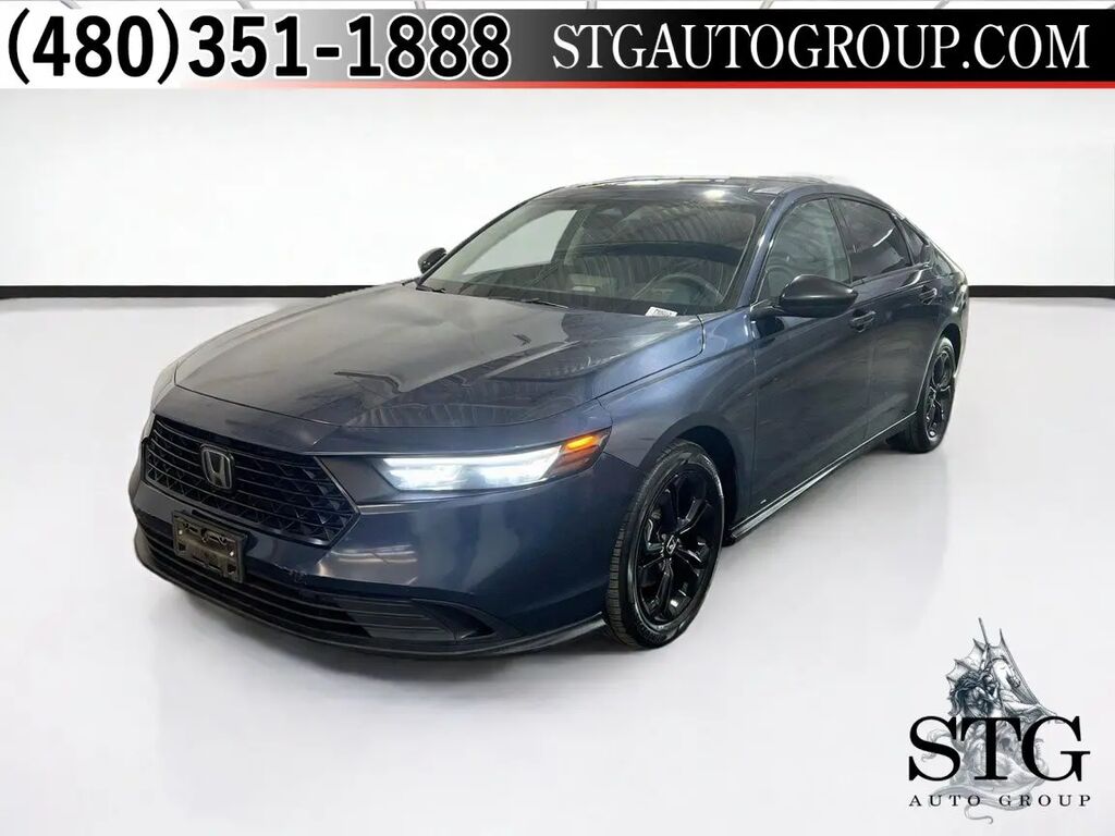 2025 Honda Accord SE — photo 1 of 13