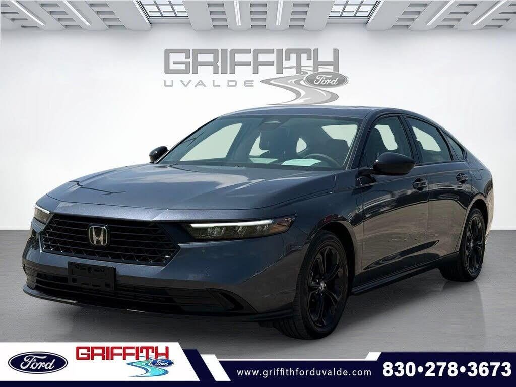 2025 Honda Accord SE — photo 1 of 1